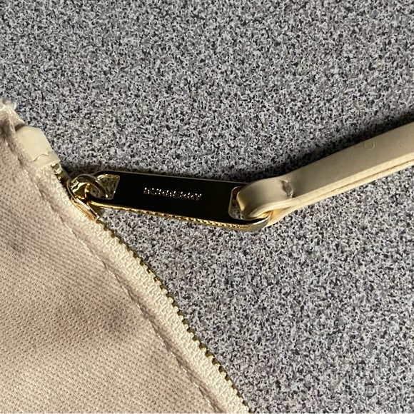 Burberry Canvas Cosmetic/Make Up Wristlet Bag - Picture 12 of 15